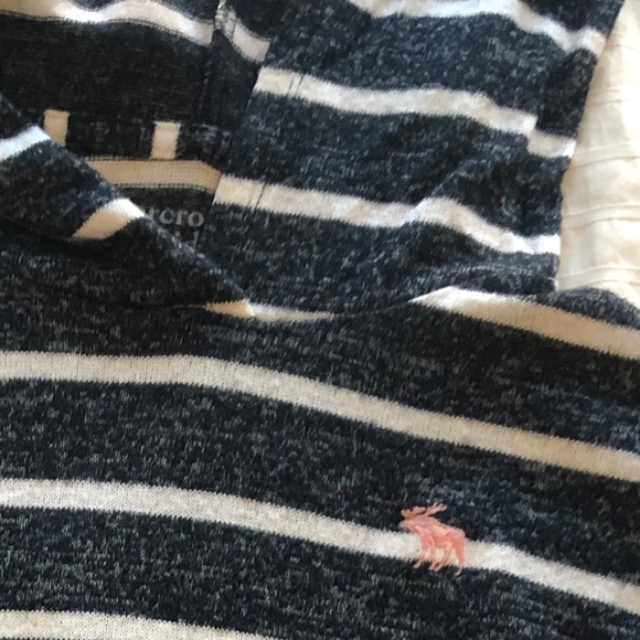 Navy & white striped A&F long sleeve - Picture 2 of 2